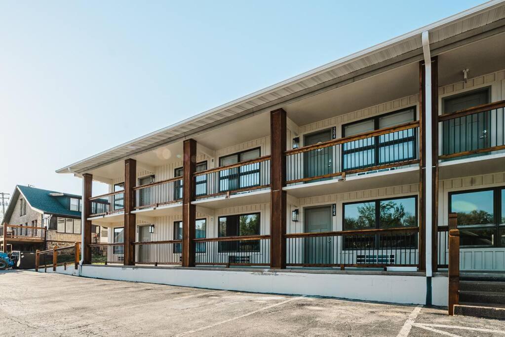 Pet Friendly Boho Condo With Pool--Fitness Center--Next To The Branson Landing--Close To Convention Center And Kanakuk Exterior foto